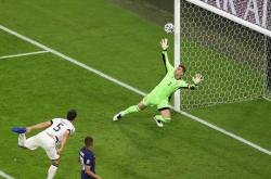 开云体育APP下载-焦点大战：高尔夫上演巅峰碰撞的简单介绍