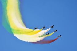 开云体育在线-冰与火的对决，米切尔关键三分一剑封喉，开拓者客场强行终结步行者