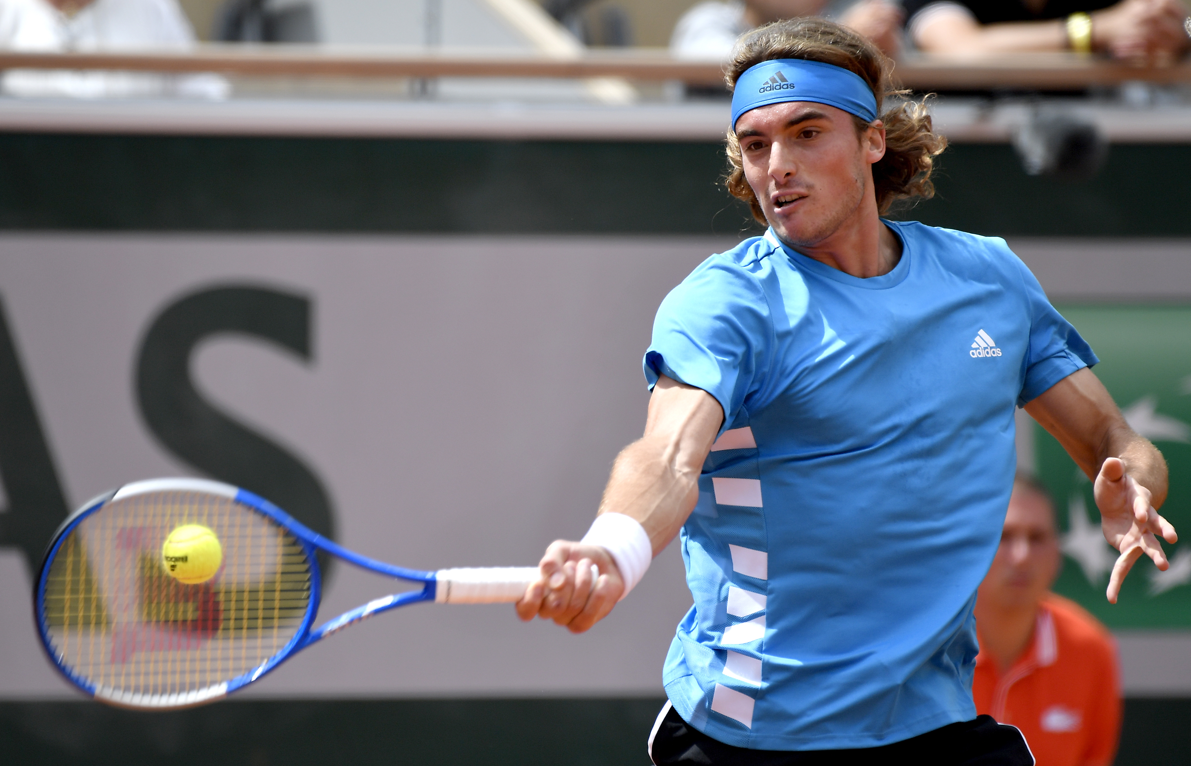 日本网球队强势英国网球队，西西帕斯统治全场的简单介绍