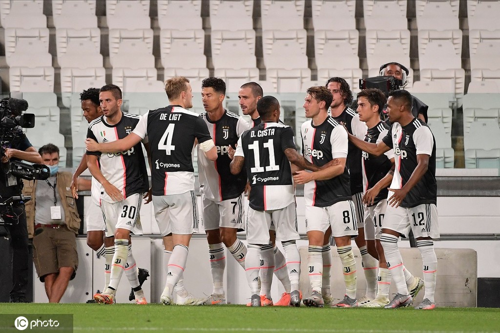 包含尤文逆转巴西，德利赫特制霸全场的词条