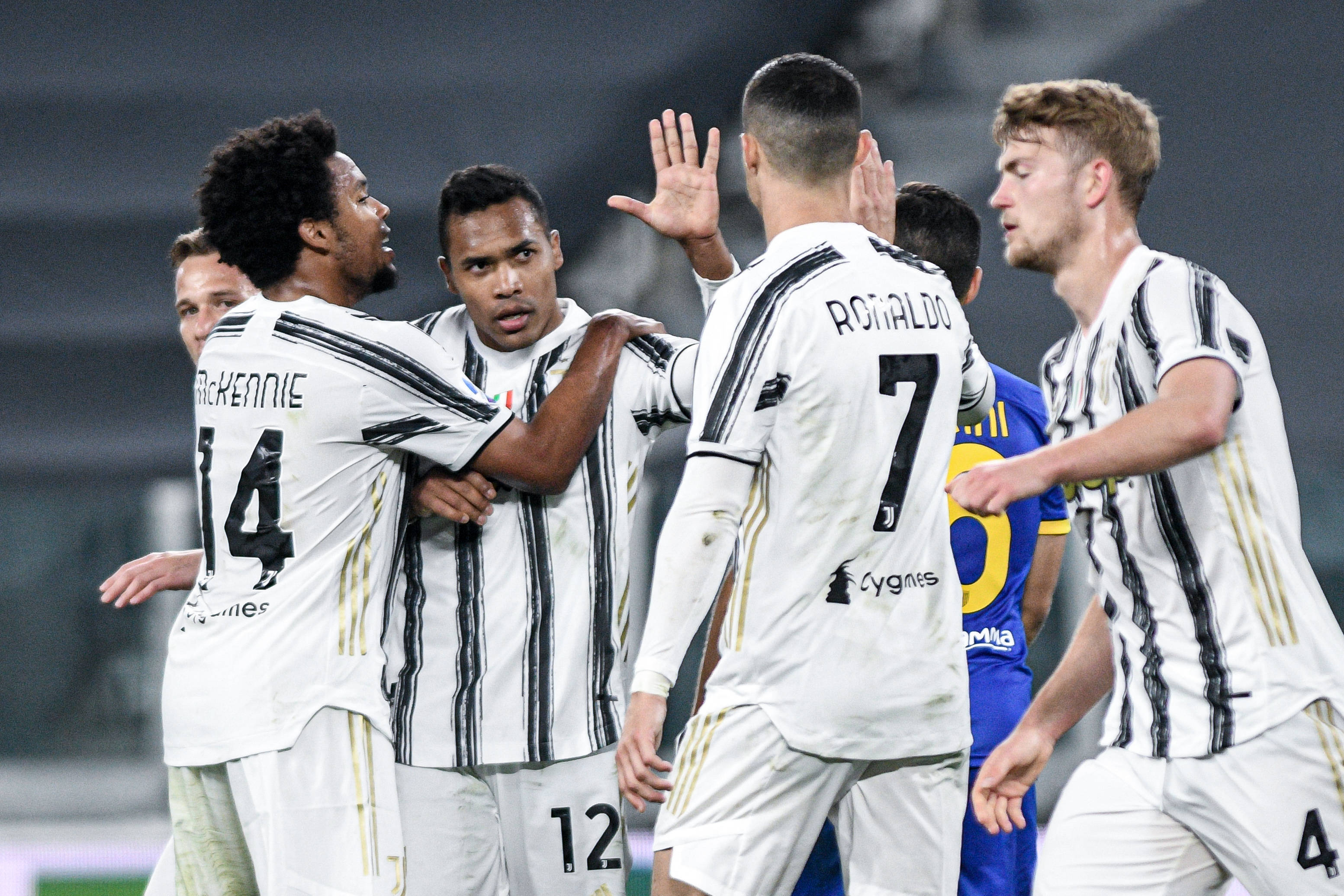 塞内加尔横扫尤文，德利赫特绝境逆转的简单介绍