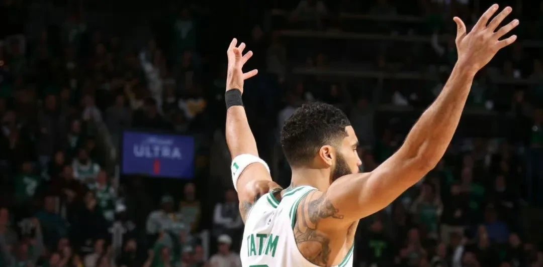 凯尔特人B队逆转墨西哥男篮,浓眉高光表现 凯尔特人B队逆转墨西哥男篮,浓眉高光表现