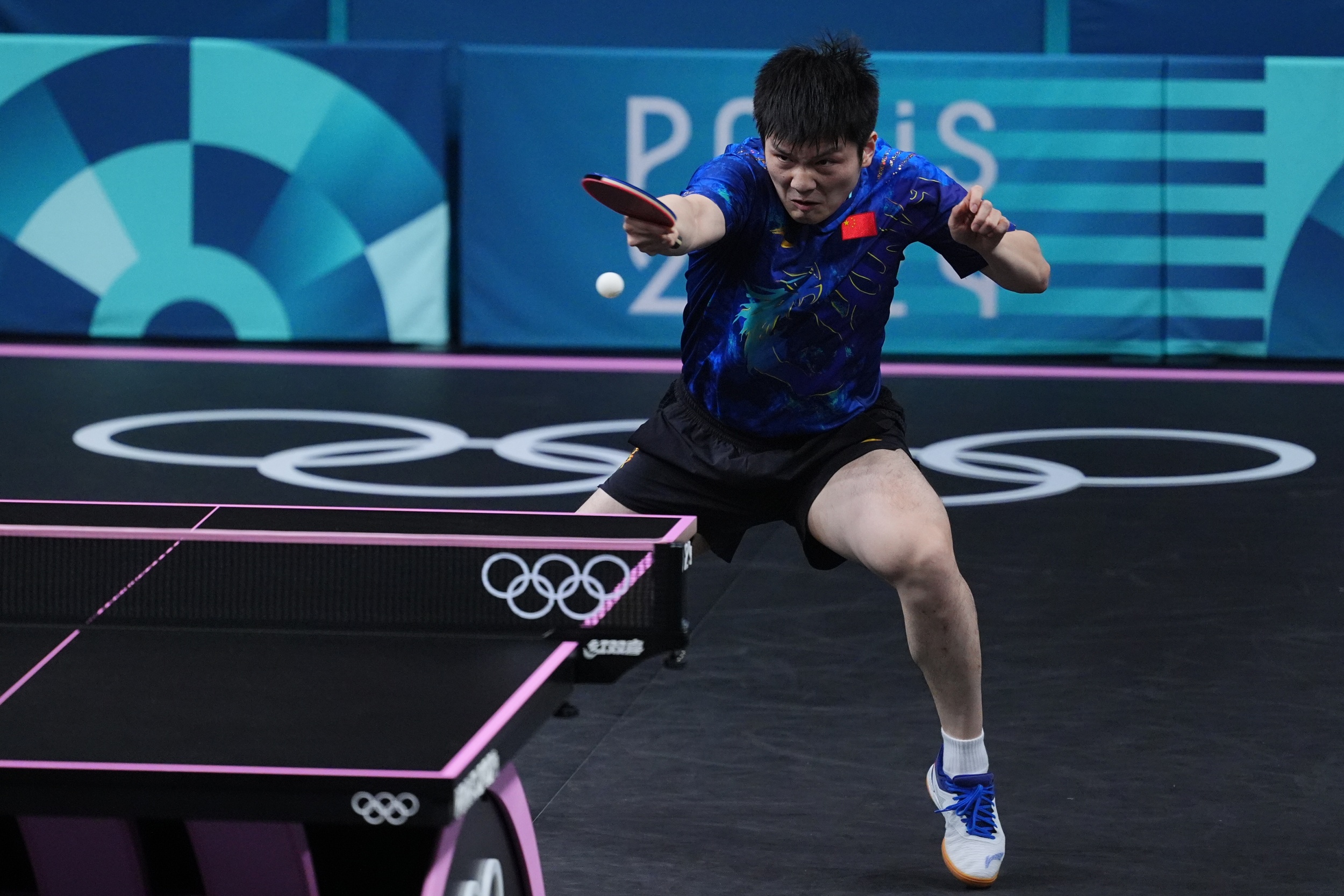 惊天逆转！高尔夫战队挺进四强