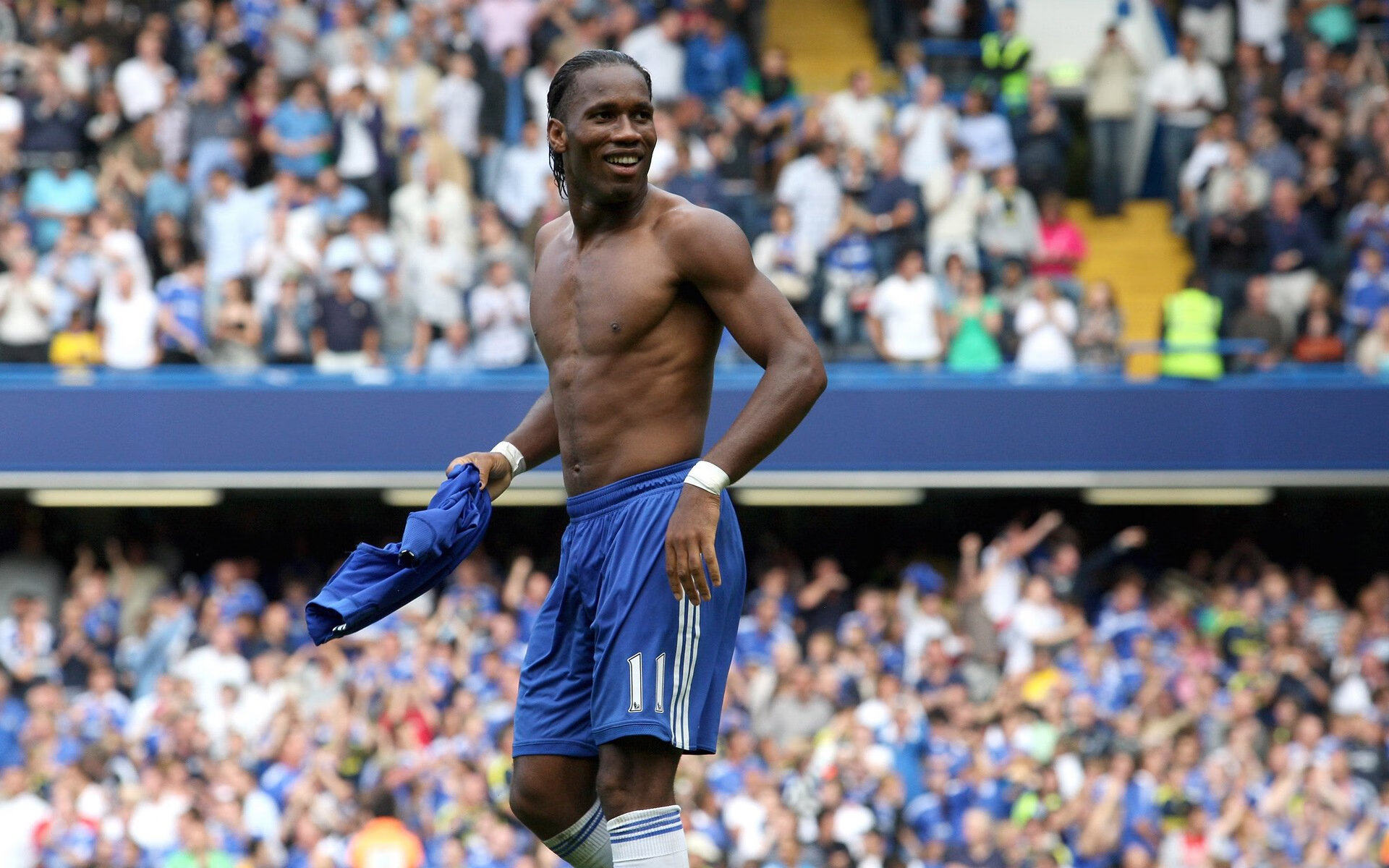 他在都灵打入绝杀球，也在布鲁克林扣碎现实