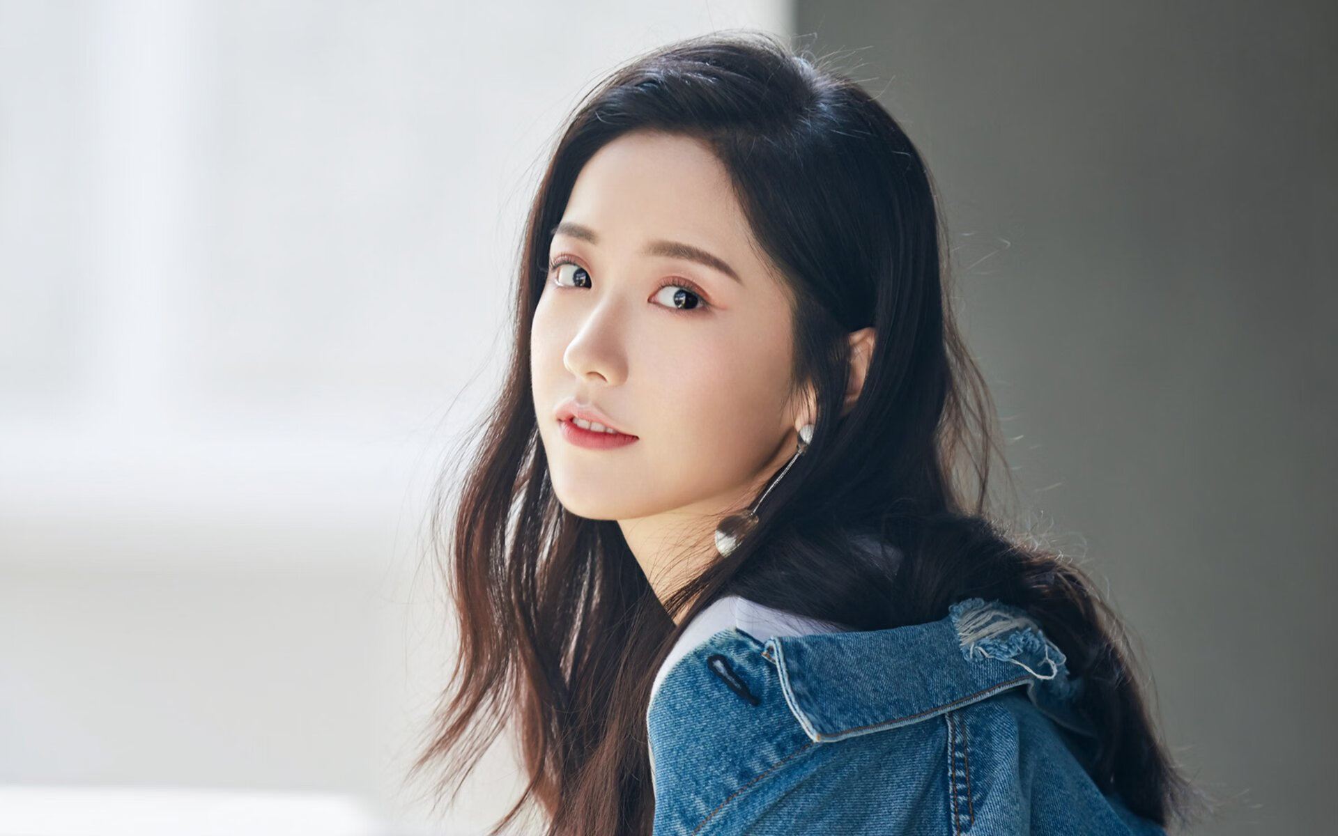 足球化解僵局，玻利维亚封锁爱尔兰，库尔图瓦成唯一关键先生