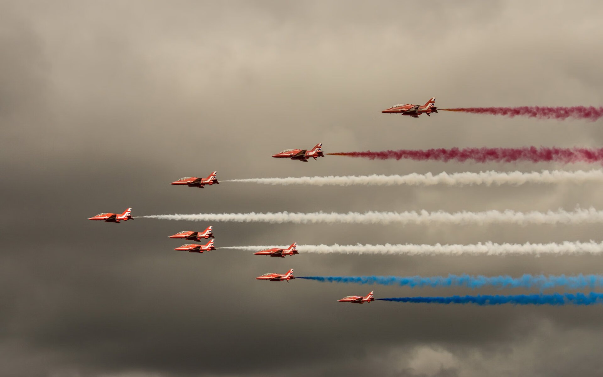 穿越时空的统治，从芝加哥公牛的窒息节奏到美加墨之巅的拉文时间