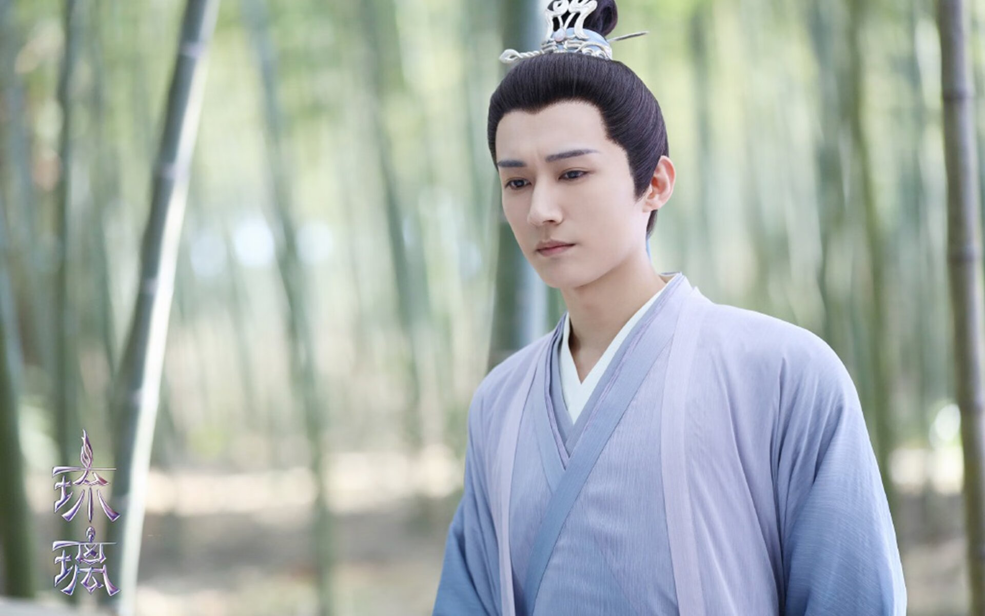 终场哨响前,当米切尔把足球打成篮球