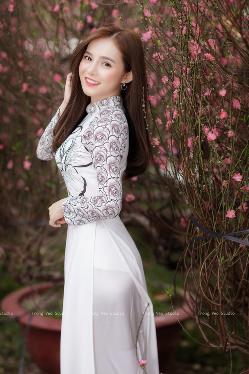 唯一的一次致命缠绕，当德国巨蟒的绞杀，成就了卢卡库那根刺向苍穹的毒针
